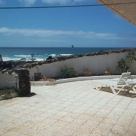 Tonotozi * Famara