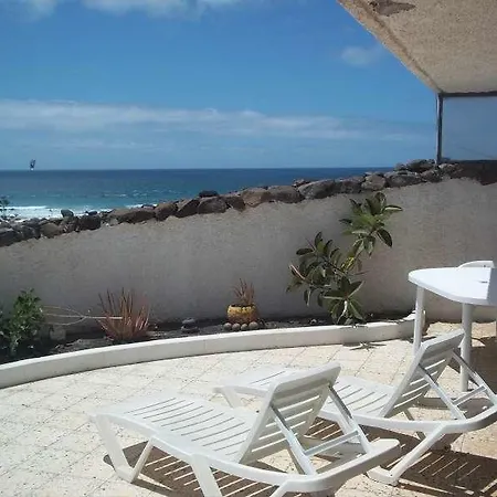 Tonotozi * Famara